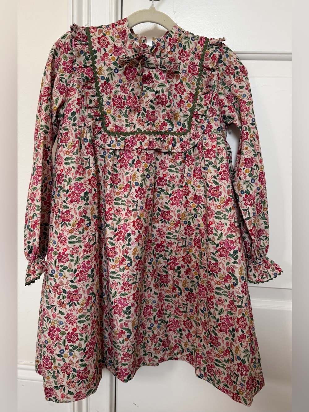 Girls Floral Long-Sleeve Bow-Front Dress in Pink and Green